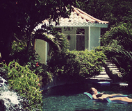 Firefly Mustique
